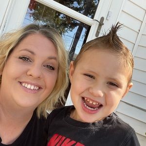 Meet your Posher, Carol